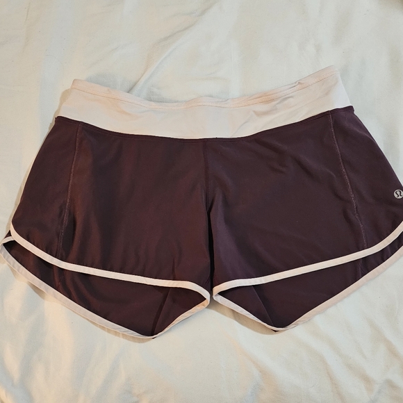 Lululemon Hotty Hots - Picture 1 of 4